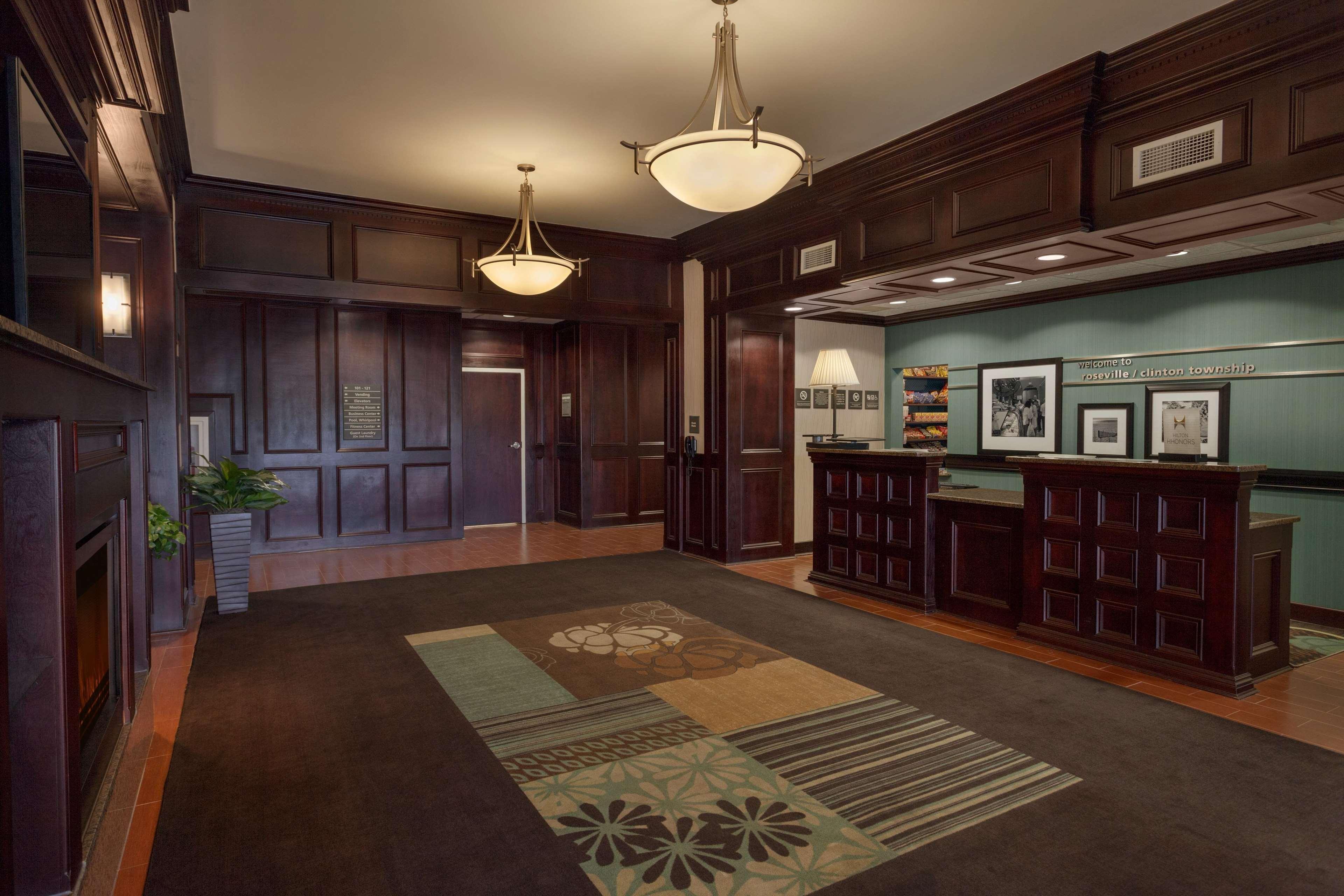 Hampton Inn Detroit Roseville Clinton Township Exterior foto