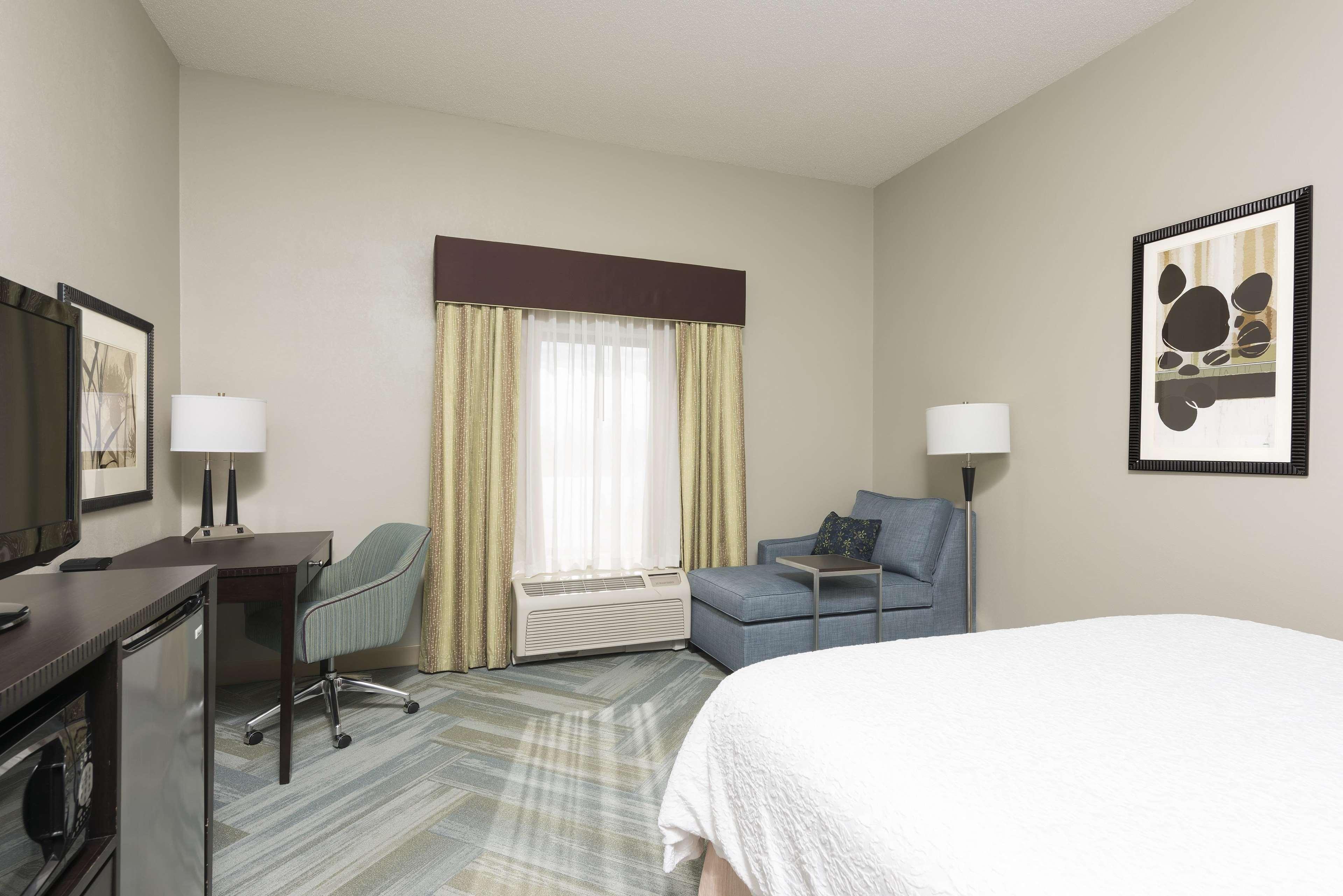 Hampton Inn Detroit Roseville Clinton Township Exterior foto
