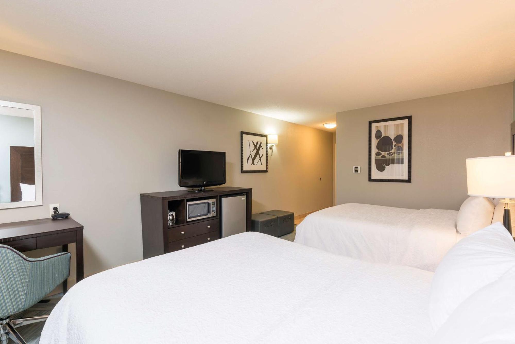 Hampton Inn Detroit Roseville Clinton Township Exterior foto